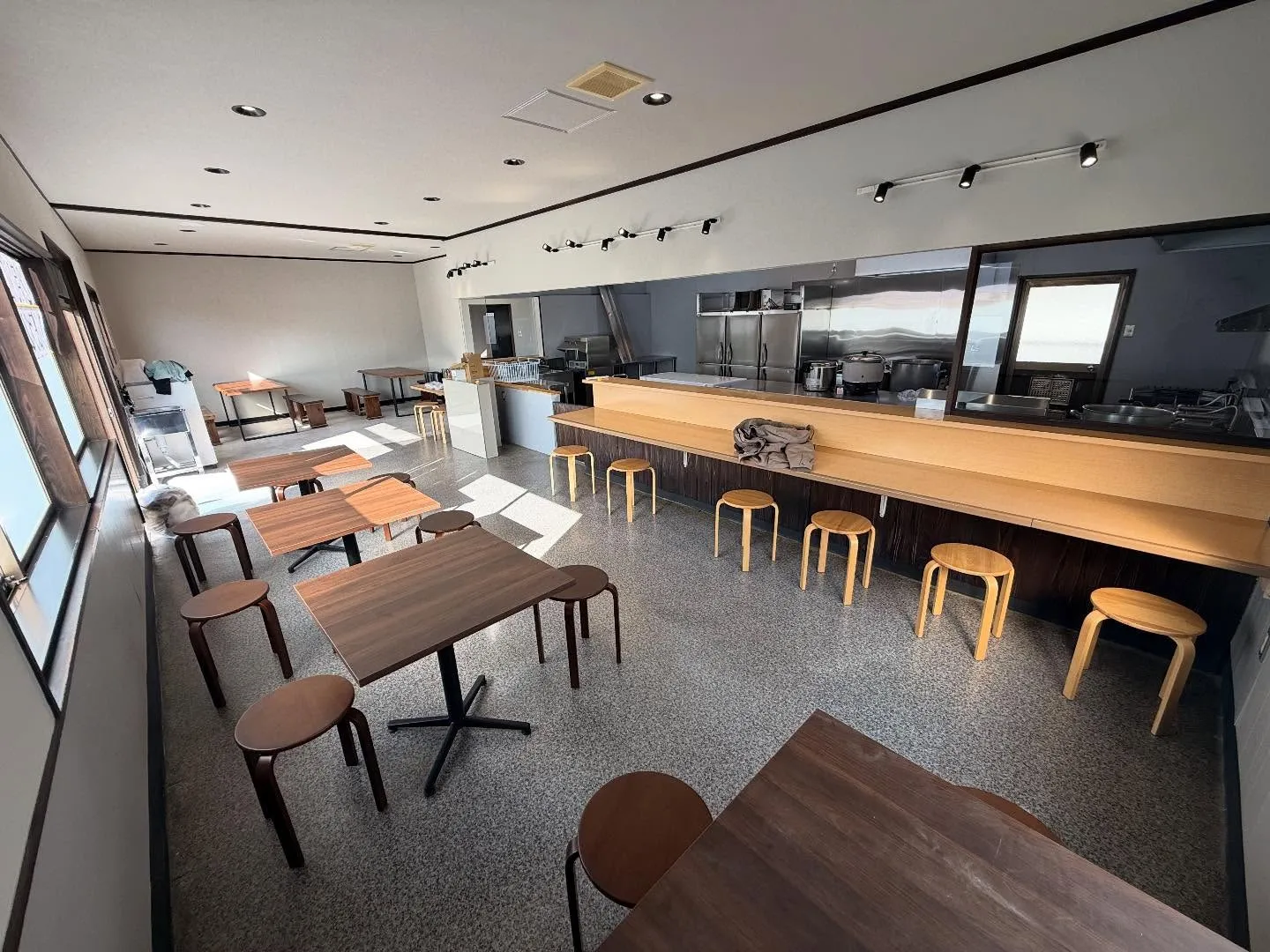 鶏白湯まぁらーめんオープンおめでとうございます！