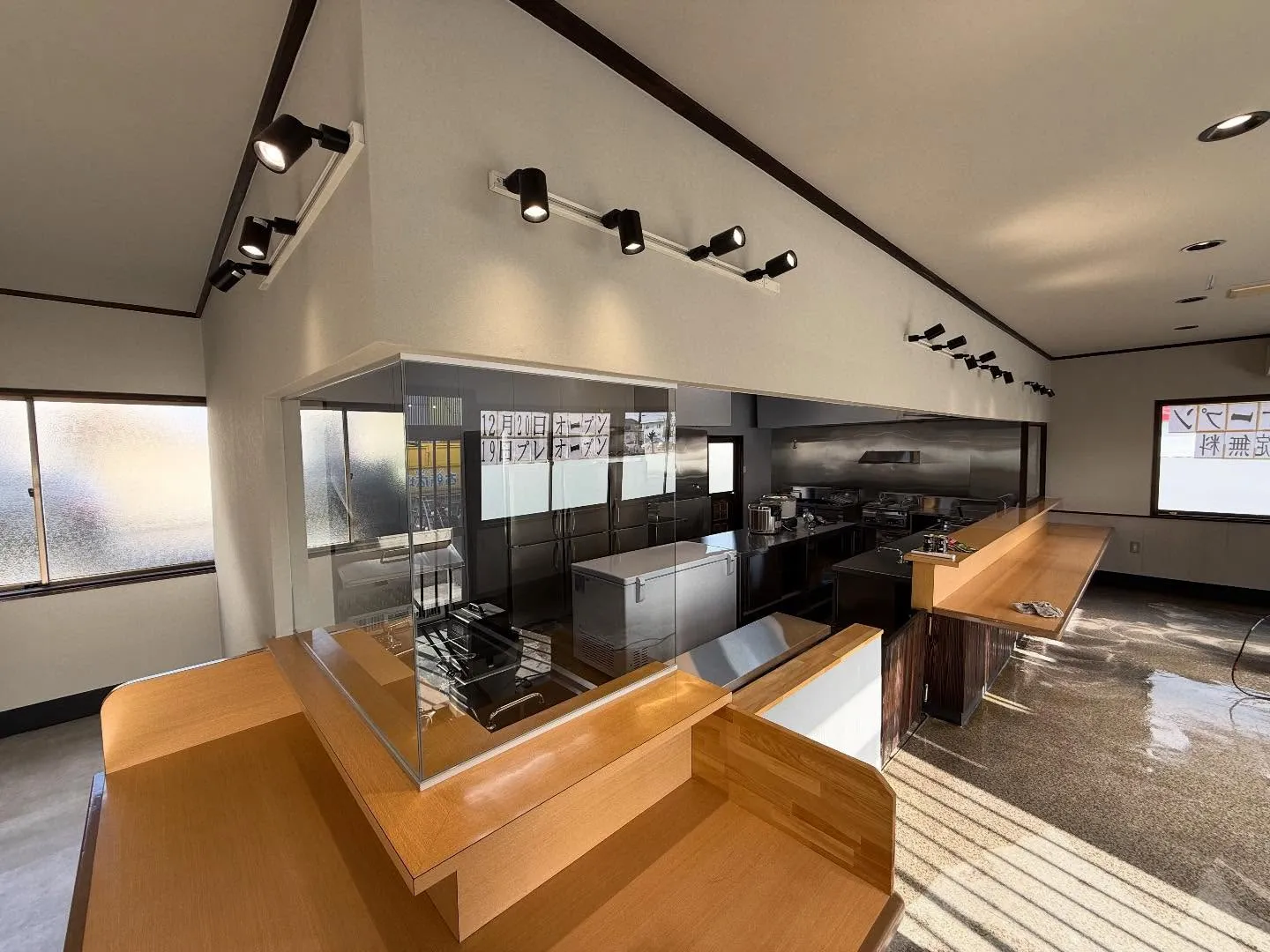 鶏白湯まぁらーめんオープンおめでとうございます！